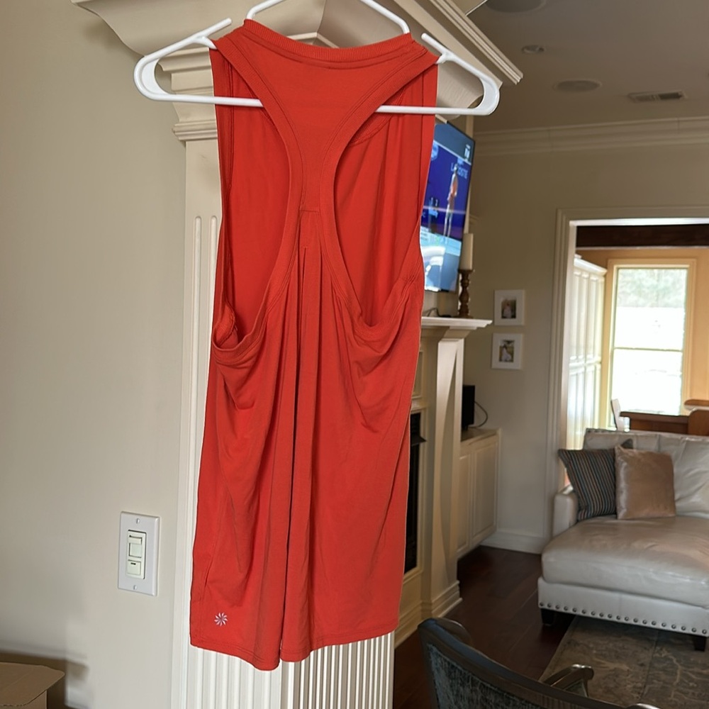 Athleta Bright Orange Sleeveless Top - Picture 3 of 3